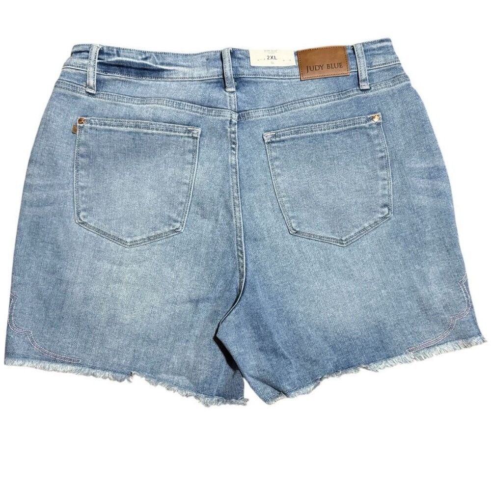 Judy Blue High Rise Cut Off Shorts Western Embroidery Detail Stretch Denim NWT - Picture 10 of 12
